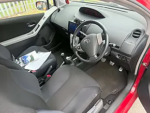 Used 2008 Toyota Yaris Sr - Interior and Exterior details 9