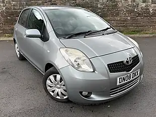 Used 2008 Toyota Yaris T3 Silver - Interior and Exterior details 3