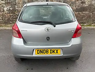Used 2008 Toyota Yaris T3 Silver - Interior and Exterior details 7