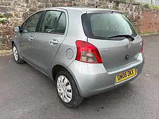 Used 2008 Toyota Yaris T3 Silver - Interior and Exterior details 8