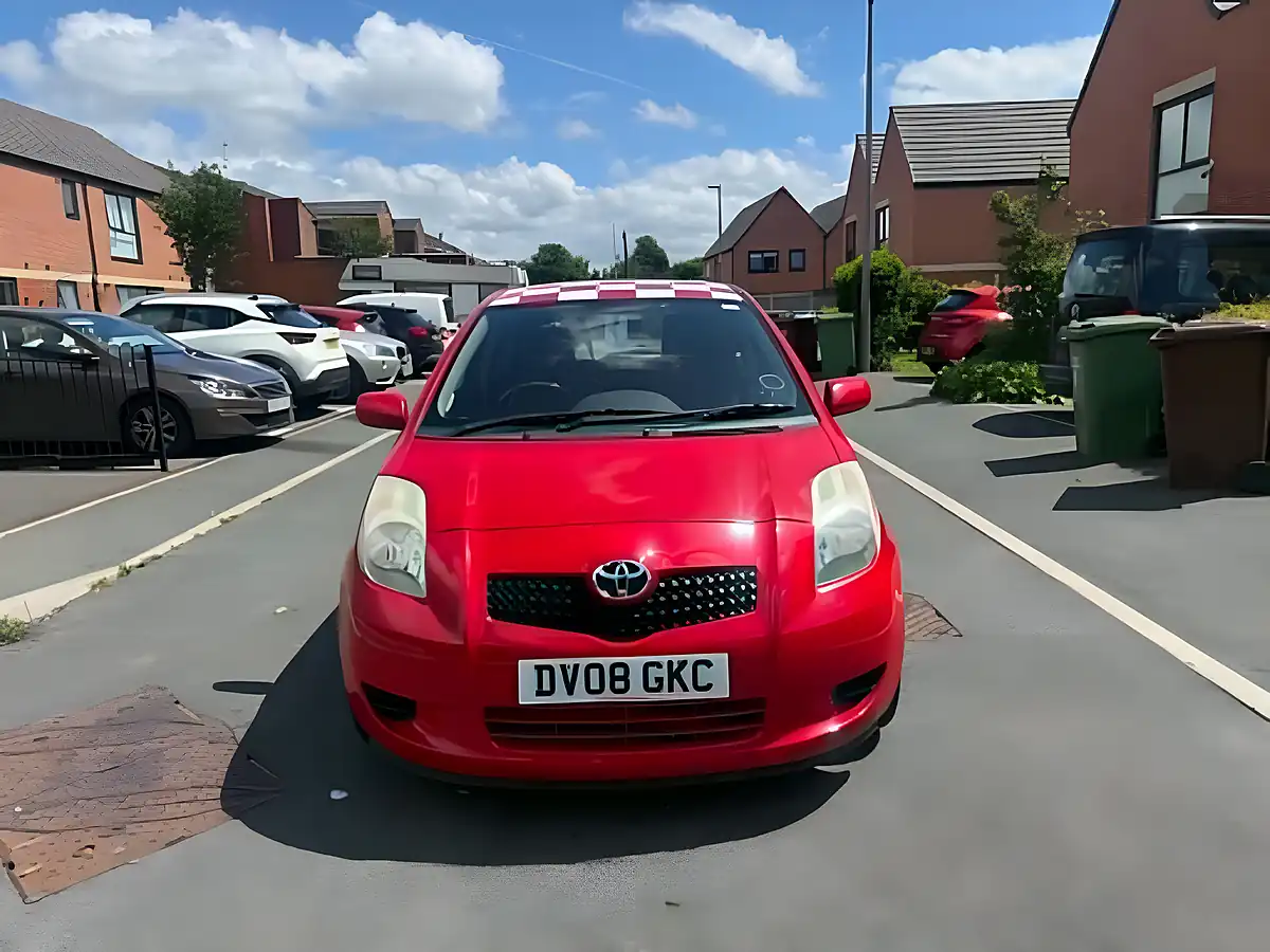 Used 2008 Toyota Yaris Tr - Interior and Exterior details 3