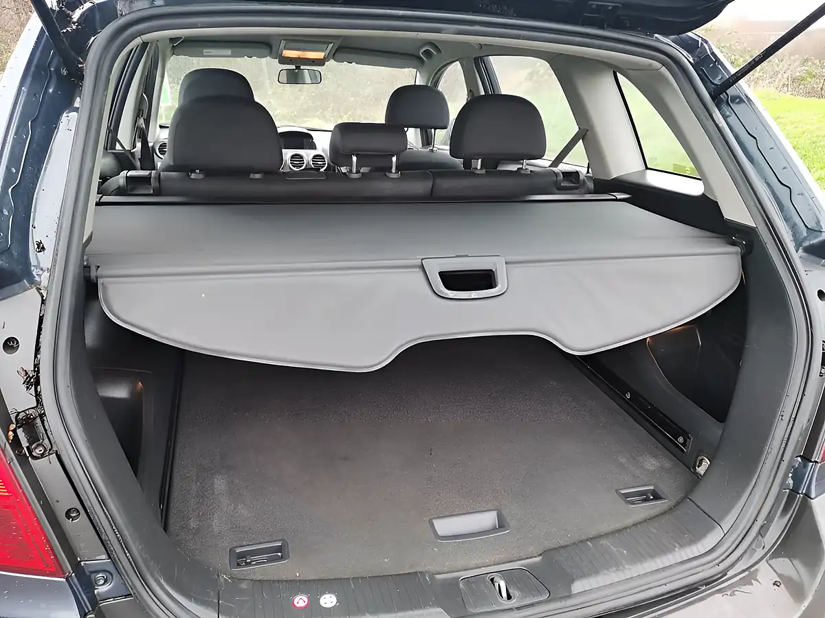 Used 2008 Vauxhall Antara Blue - Interior and Exterior details 11