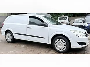 Used 2008 Vauxhall Astra Club White - Interior and Exterior details 2