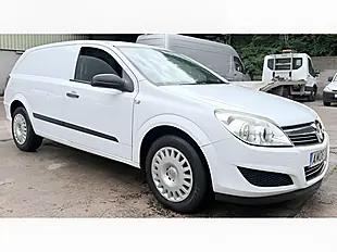 Used 2008 Vauxhall Astra Club White - Interior and Exterior details 6