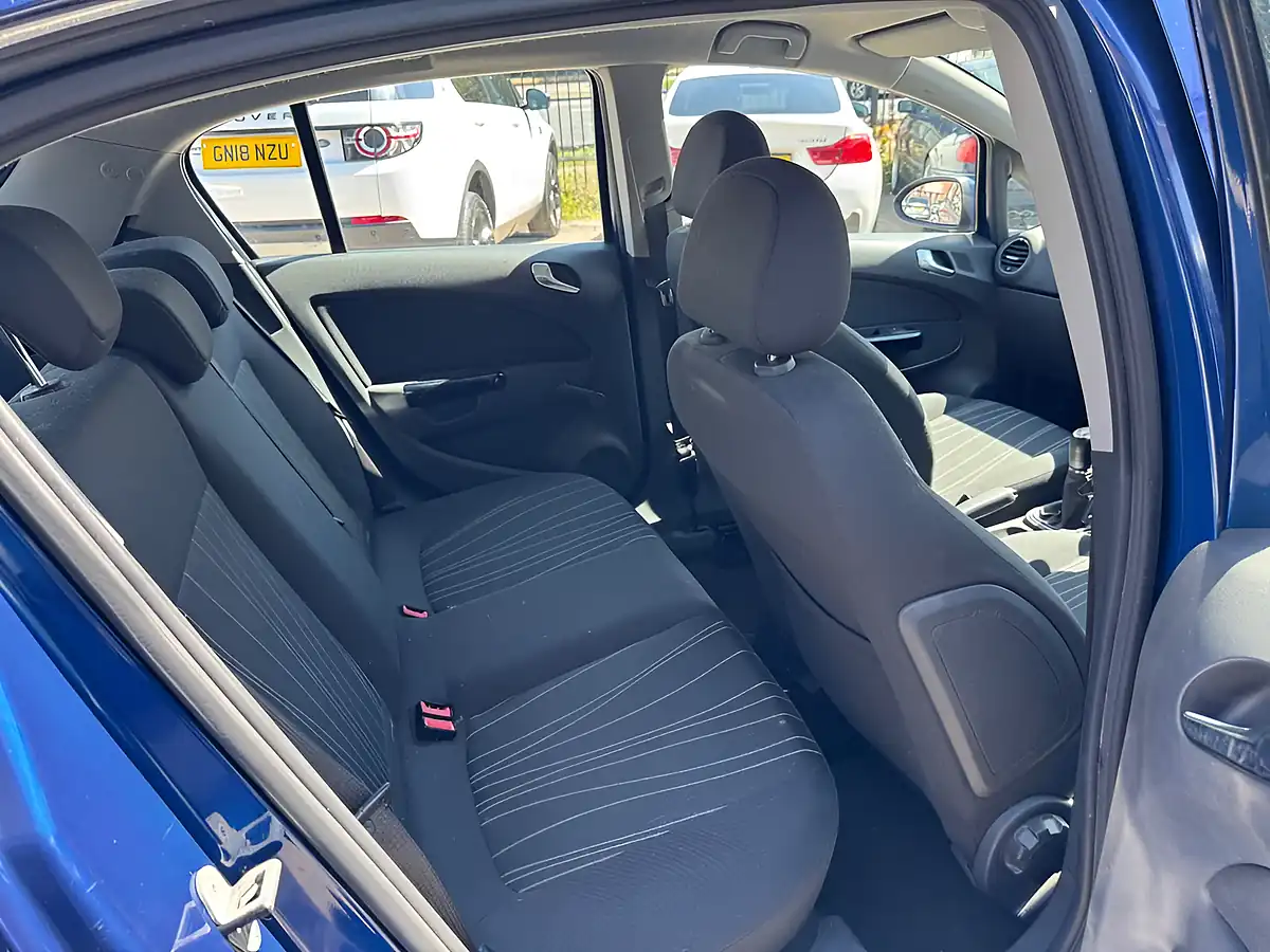 Used 2008 Vauxhall Corsa Club Blue - Interior and Exterior details 12