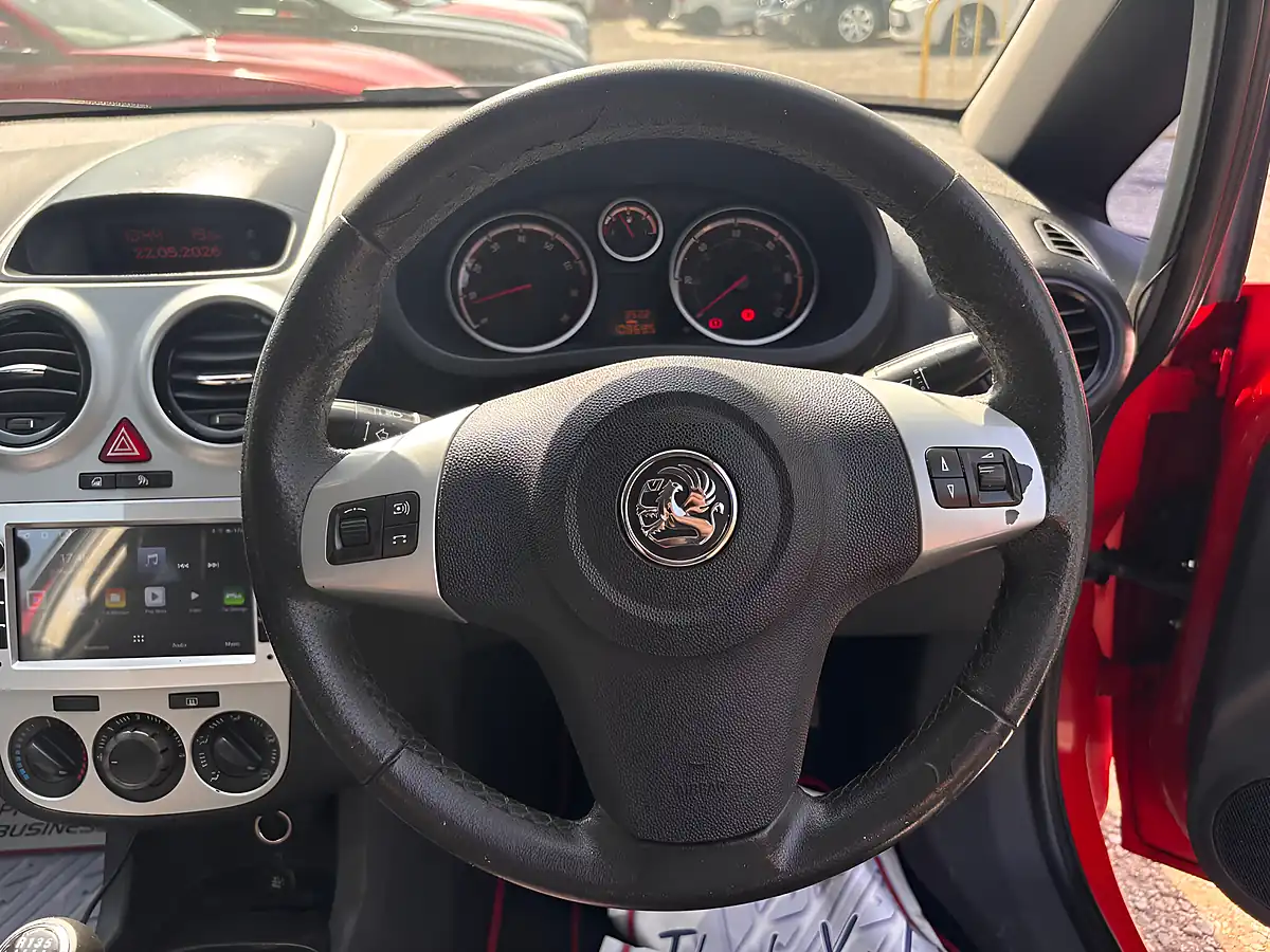 Used 2008 Vauxhall Corsa Sxi Red - Interior and Exterior details 16
