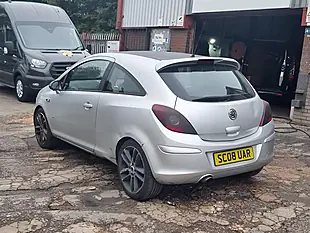 Used 2008 Vauxhall Corsa Sxi Silver - Interior and Exterior details 3