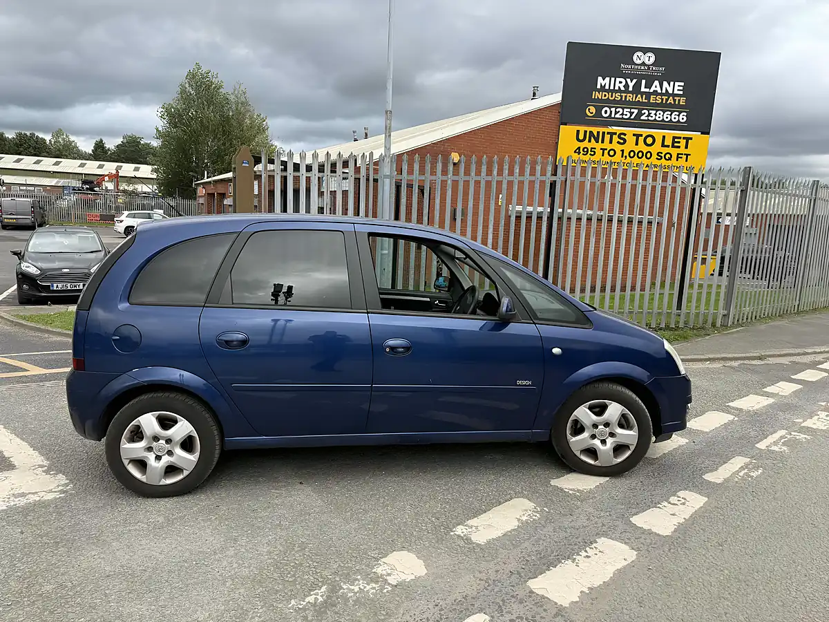 Used 2008 Vauxhall Meriva Design - Interior and Exterior details 3