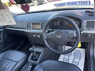 Used 2008 Vauxhall Vectra Elite Blue - Interior and Exterior details 7