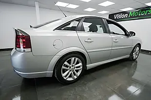 Used 2008 Vauxhall Vectra Sri Silver - Interior and Exterior details 3