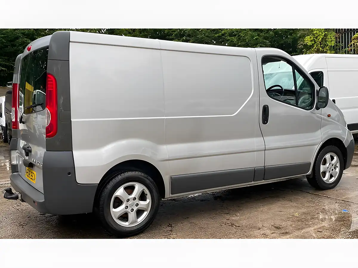 Used 2008 Vauxhall Vivaro Panel Van L1 Silver - Interior and Exterior details 6