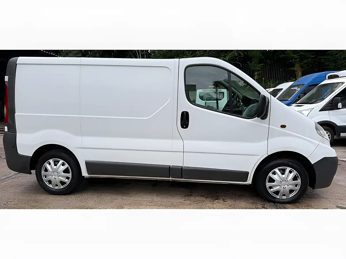 Used 2008 Vauxhall Vivaro Panel Van L3 Blue - Interior and Exterior details 16