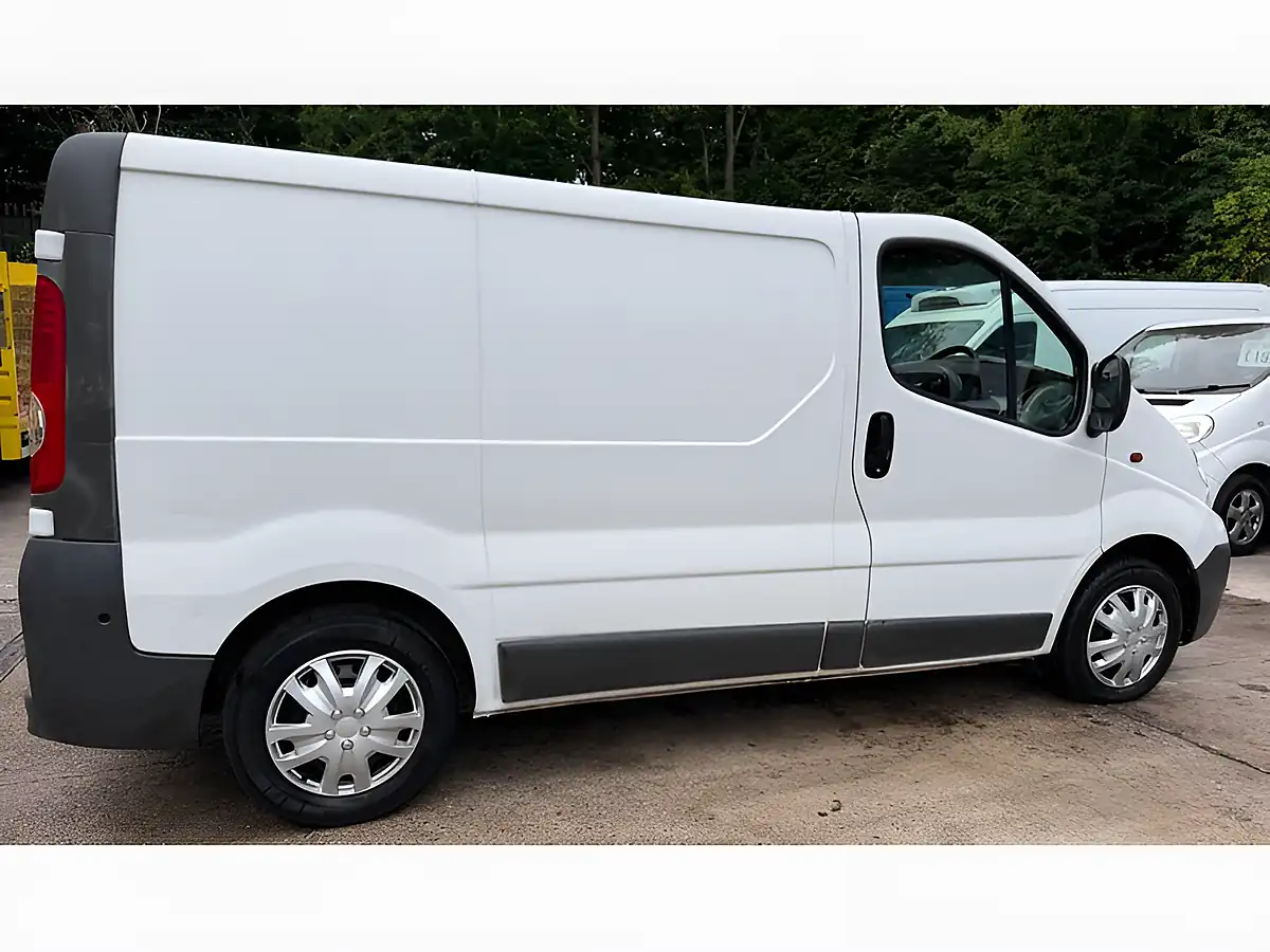 Used 2008 Vauxhall Vivaro Panel Van L3 Blue - Interior and Exterior details 17