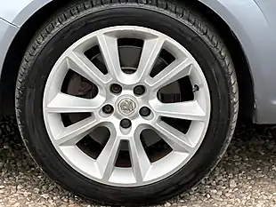 Used 2008 Vauxhall Zafira Design Silver - Interior and Exterior details 12