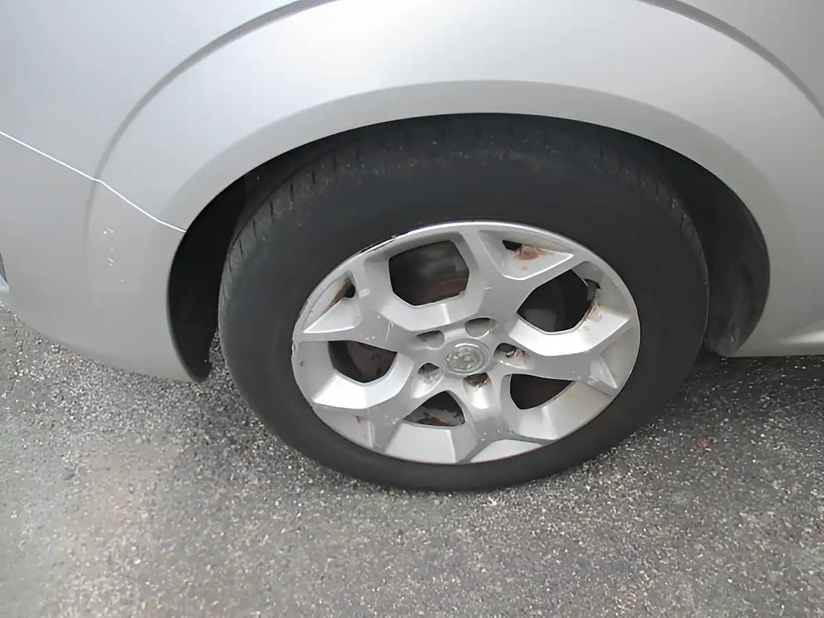 Used 2008 Vauxhall Zafira Life Silver - Interior and Exterior details 6