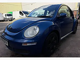 Used 2008 Volkswagen Beetle Luna Blue - Interior and Exterior details 7