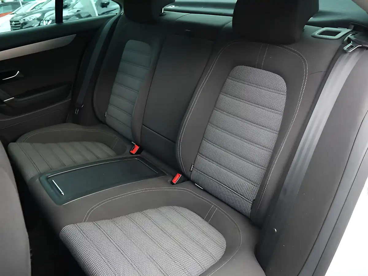Used 2008 Volkswagen Cc Silver - Interior and Exterior details 16