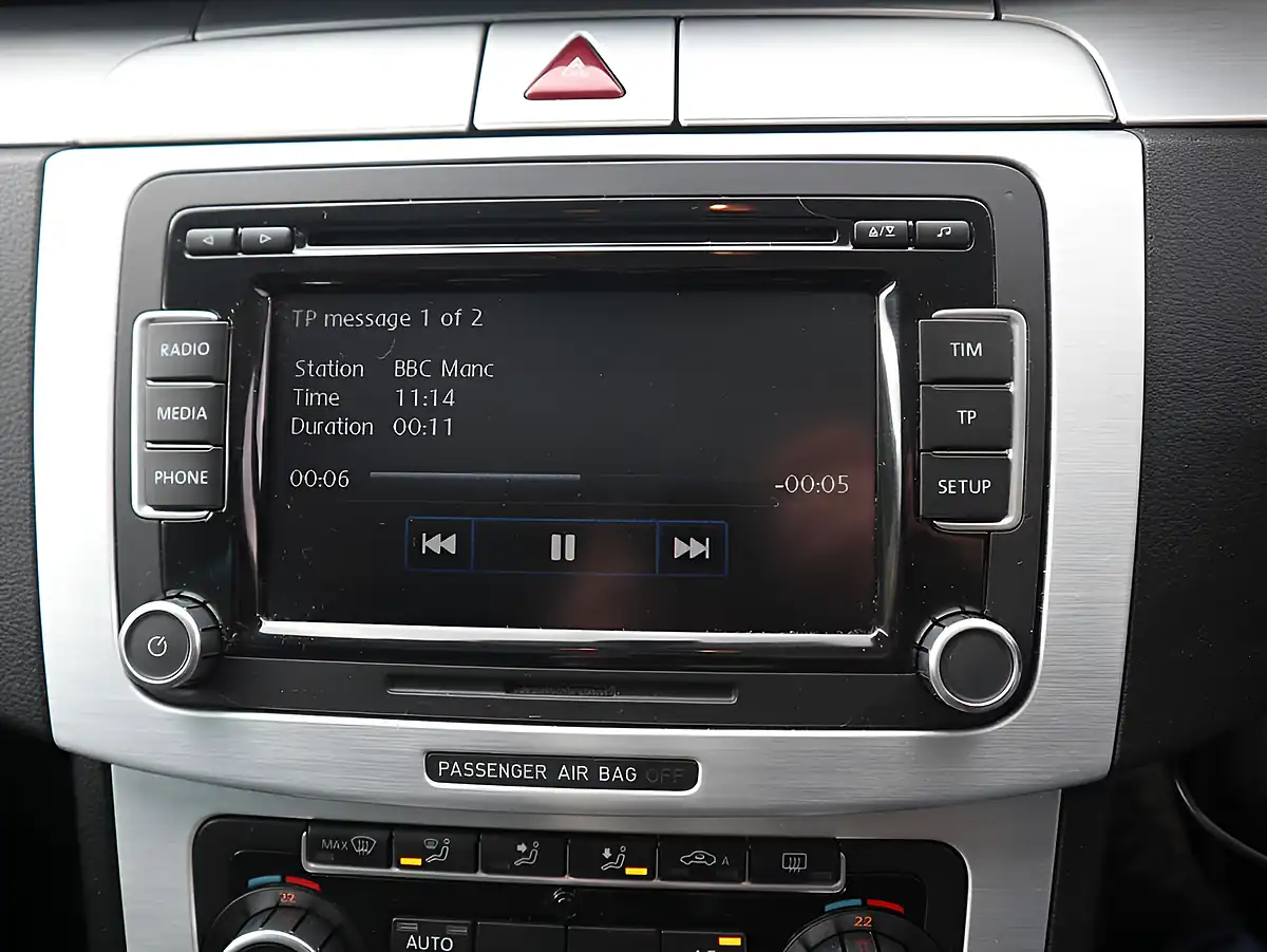Used 2008 Volkswagen Cc Silver - Interior and Exterior details 19