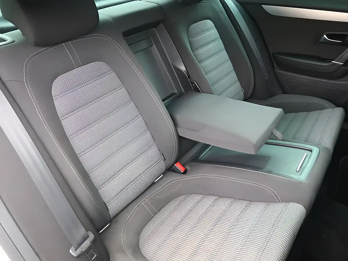 Used 2008 Volkswagen Cc Silver - Interior and Exterior details 6