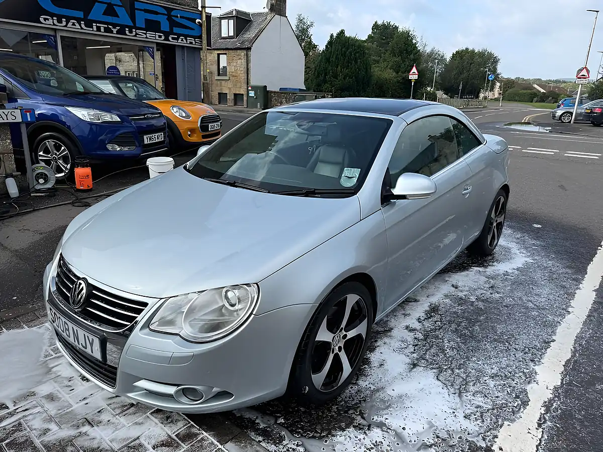 Used 2008 Volkswagen Eos Sport Silver - Interior and Exterior details 10