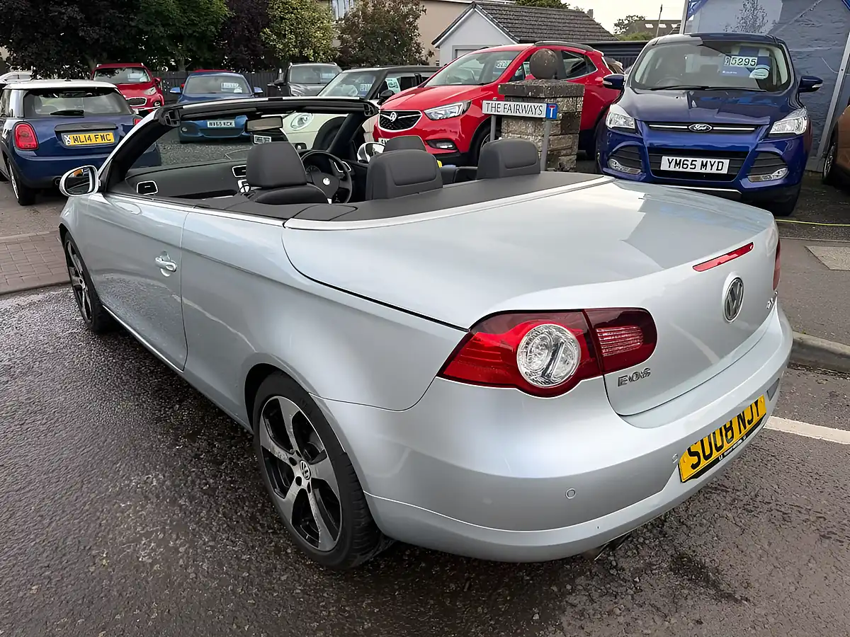 Used 2008 Volkswagen Eos Sport Silver - Interior and Exterior details 3