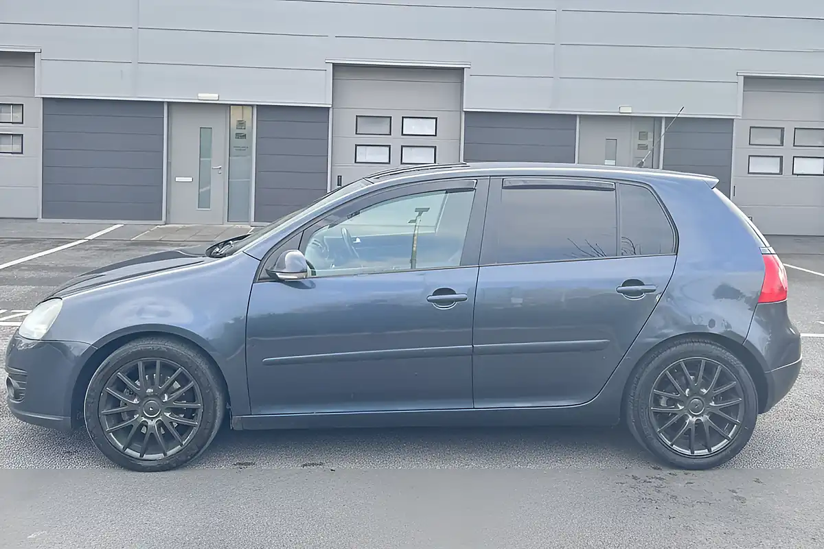Used 2008 Volkswagen Golf GT Blue - Interior and Exterior details 3
