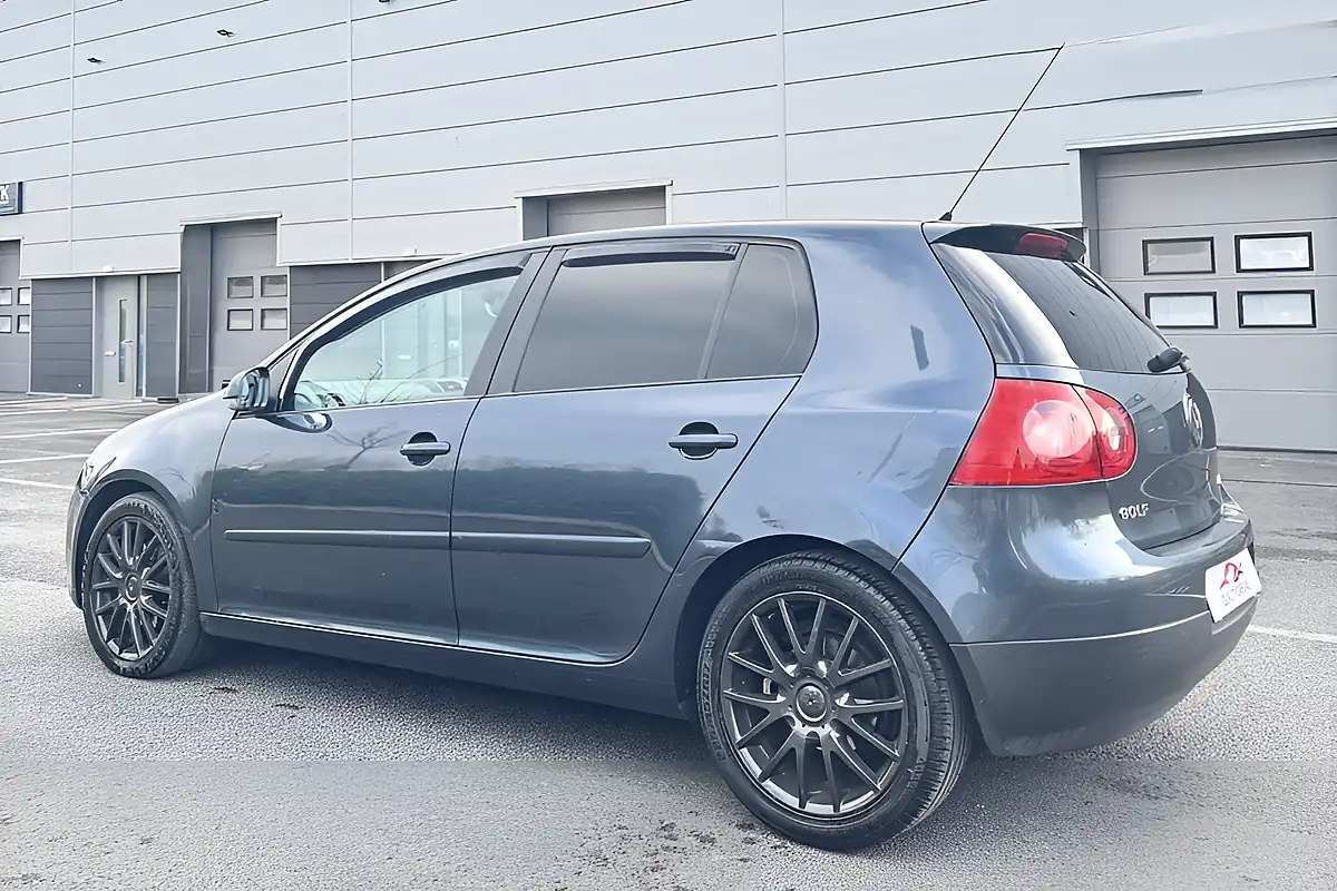 Used 2008 Volkswagen Golf GT Blue - Interior and Exterior details 4