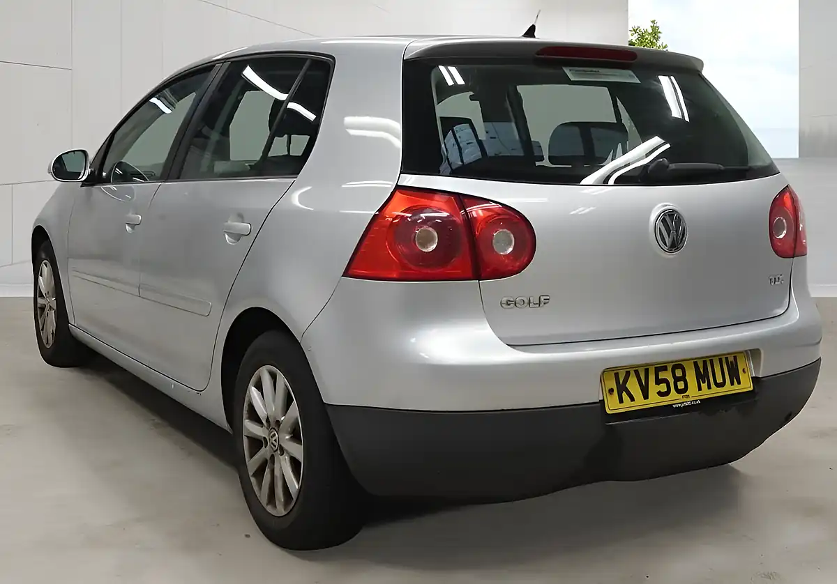 Used 2008 Volkswagen Golf Match Silver - Interior and Exterior details 7