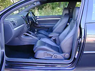 Used 2008 Volkswagen Golf R32 Black - Interior and Exterior details 14