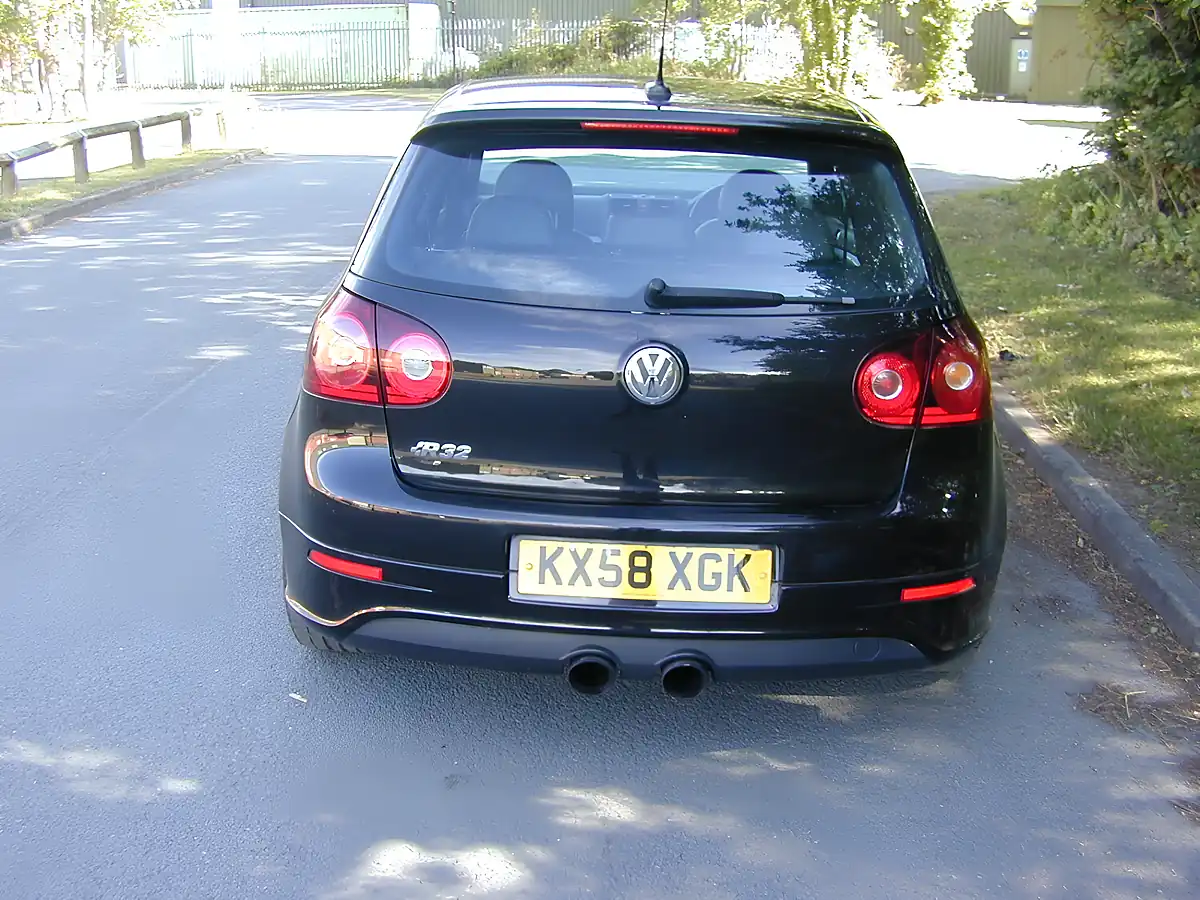 Used 2008 Volkswagen Golf R32 Black - Interior and Exterior details 5