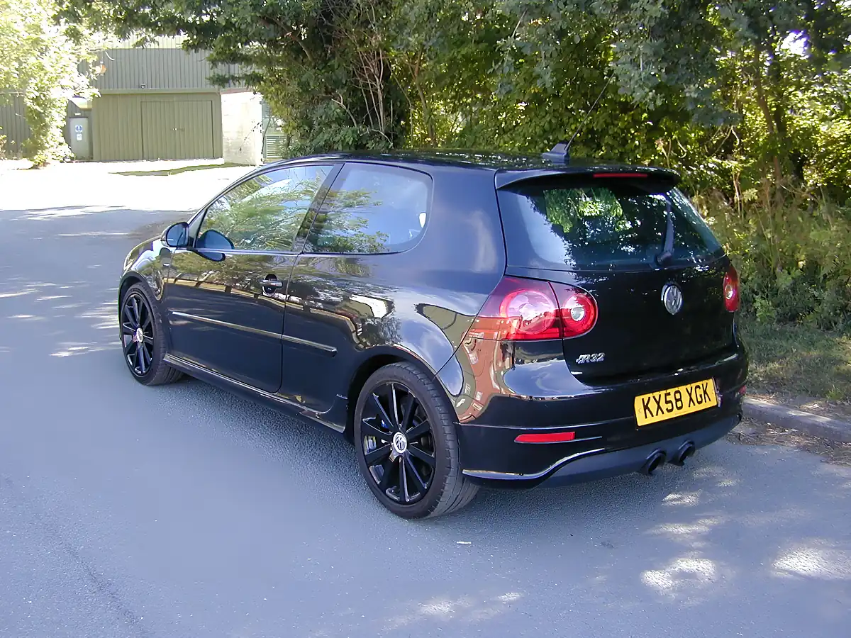 Used 2008 Volkswagen Golf R32 Black - Interior and Exterior details 6