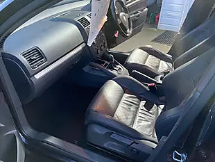 Used 2008 Volkswagen Golf R32 Black - Interior and Exterior details 11
