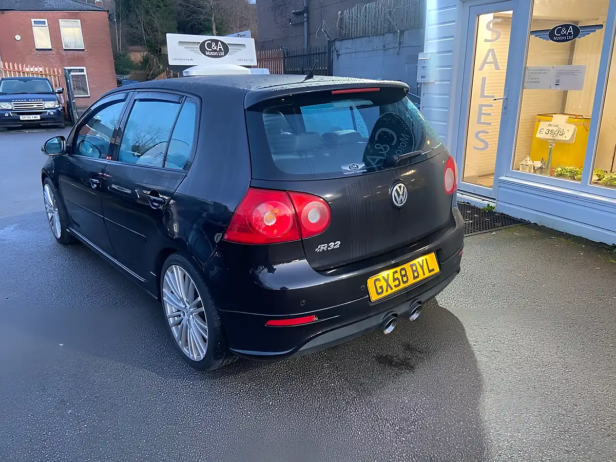 Used 2008 Volkswagen Golf R32 Black - Interior and Exterior details 6