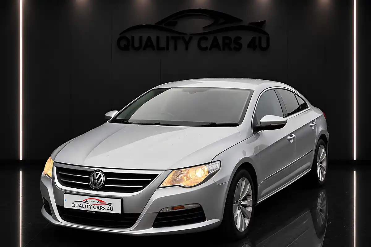 Used 2008 Volkswagen Passat Cc Silver - Front View