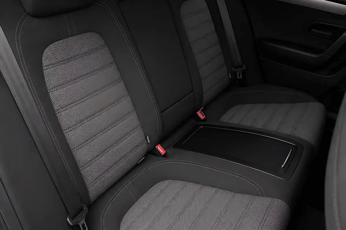 Used 2008 Volkswagen Passat Cc Silver - Interior and Exterior details 9