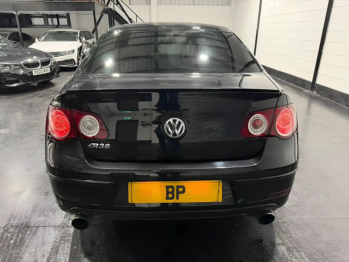 Used 2008 Volkswagen Passat R36 Black - Interior and Exterior details 11