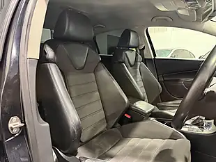 Used 2008 Volkswagen Passat R36 Black - Interior and Exterior details 17