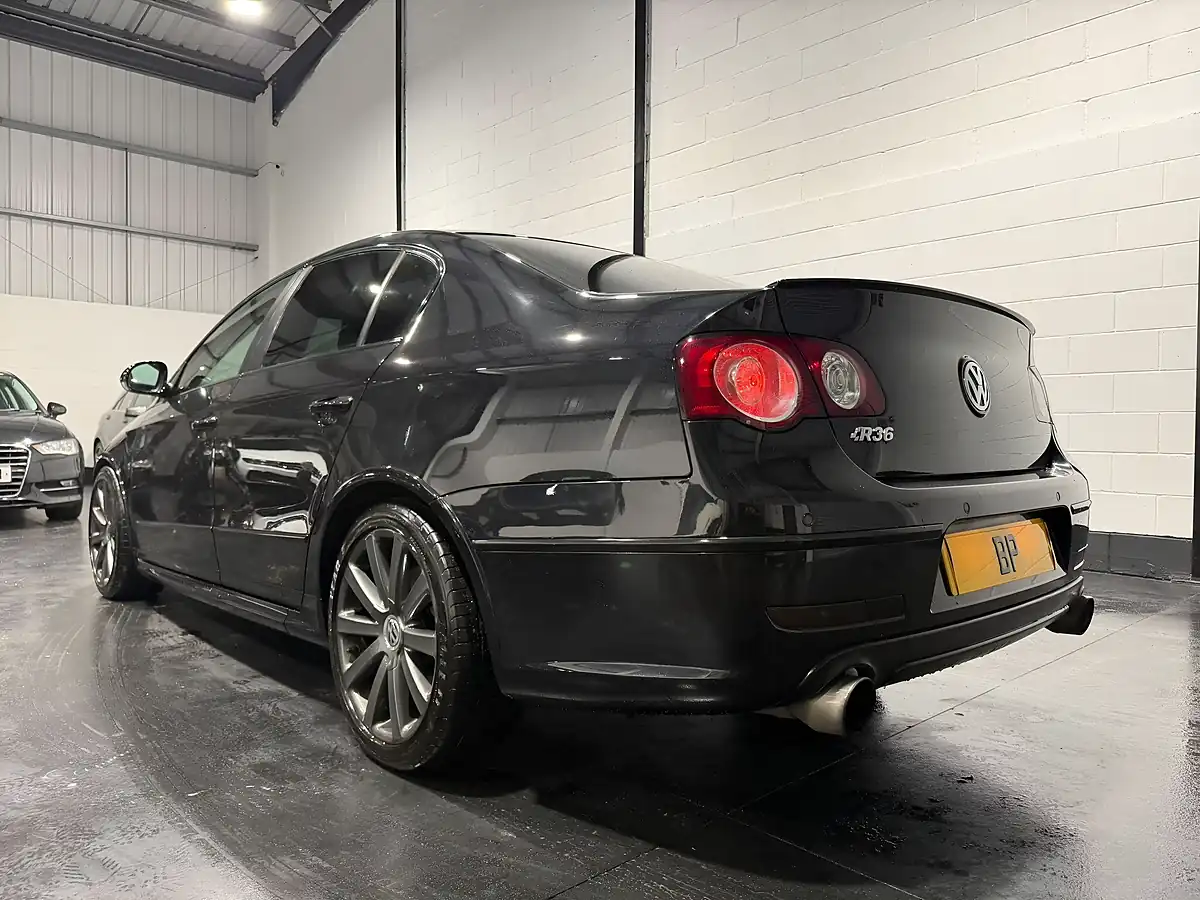Used 2008 Volkswagen Passat R36 Black - Interior and Exterior details 8