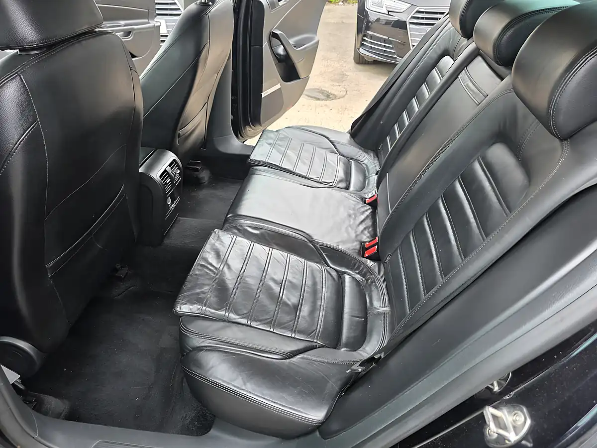 Used 2008 Volkswagen Passat Sport Black - Interior and Exterior details 12