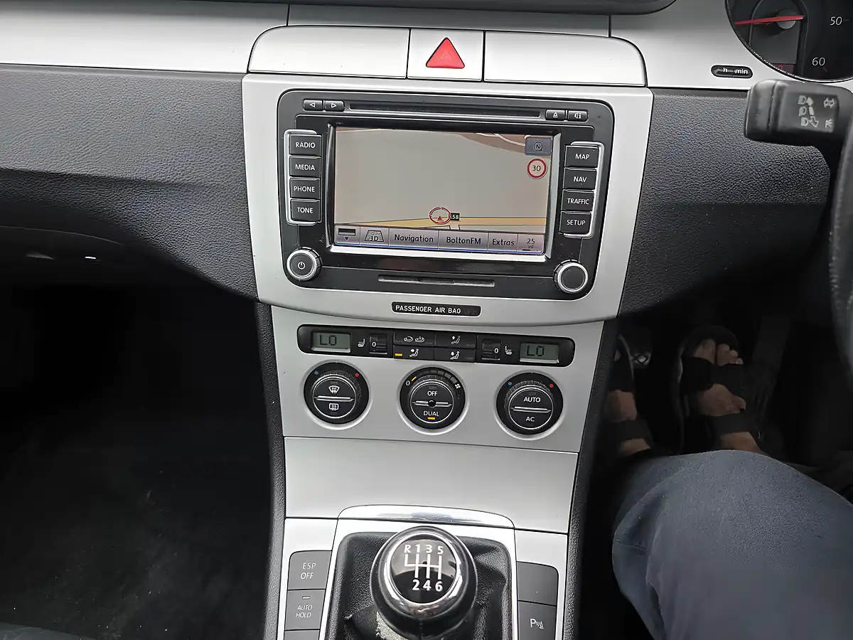 Used 2008 Volkswagen Passat Sport Black - Interior and Exterior details 14