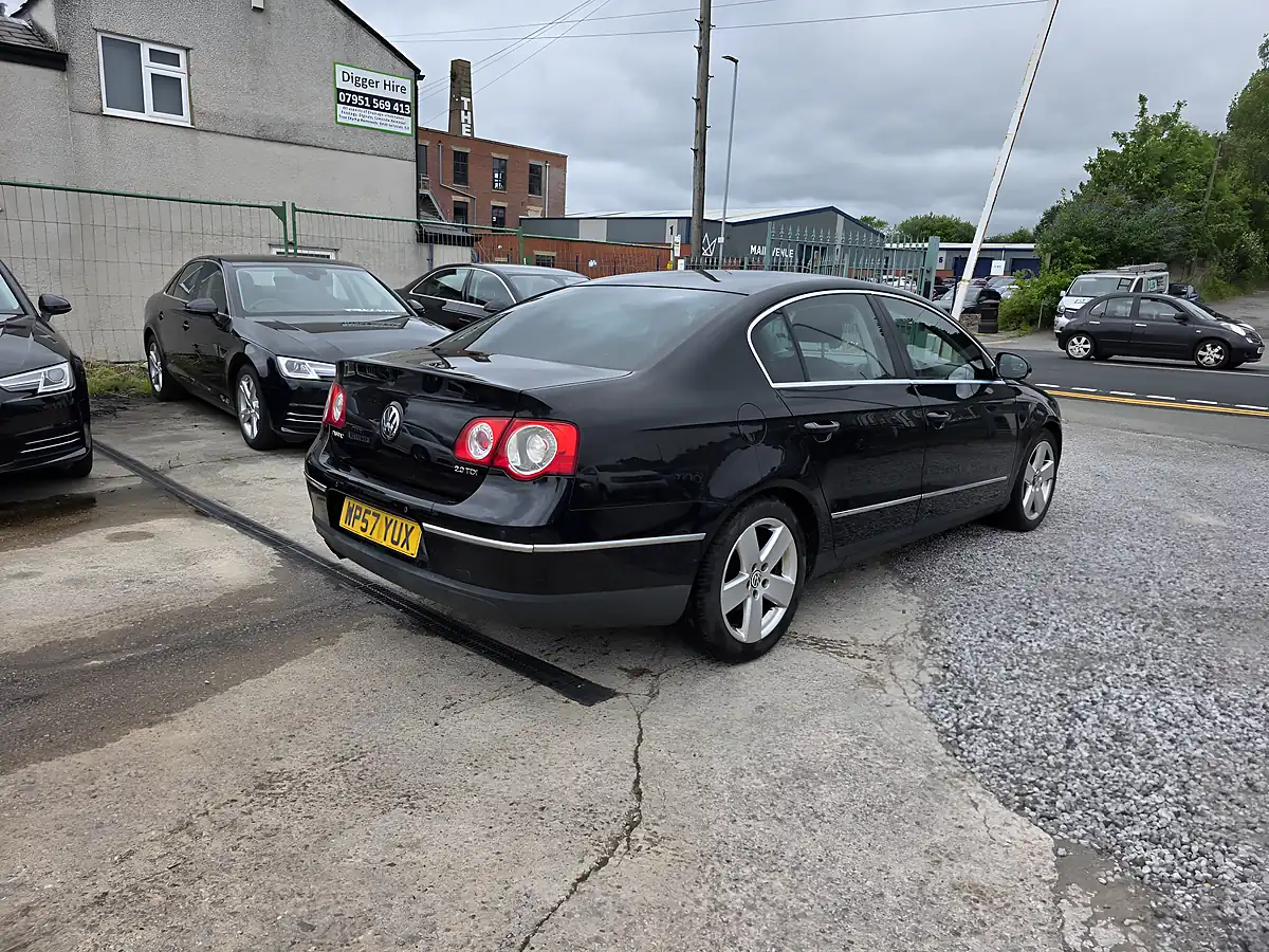 Used 2008 Volkswagen Passat Sport Black - Interior and Exterior details 8