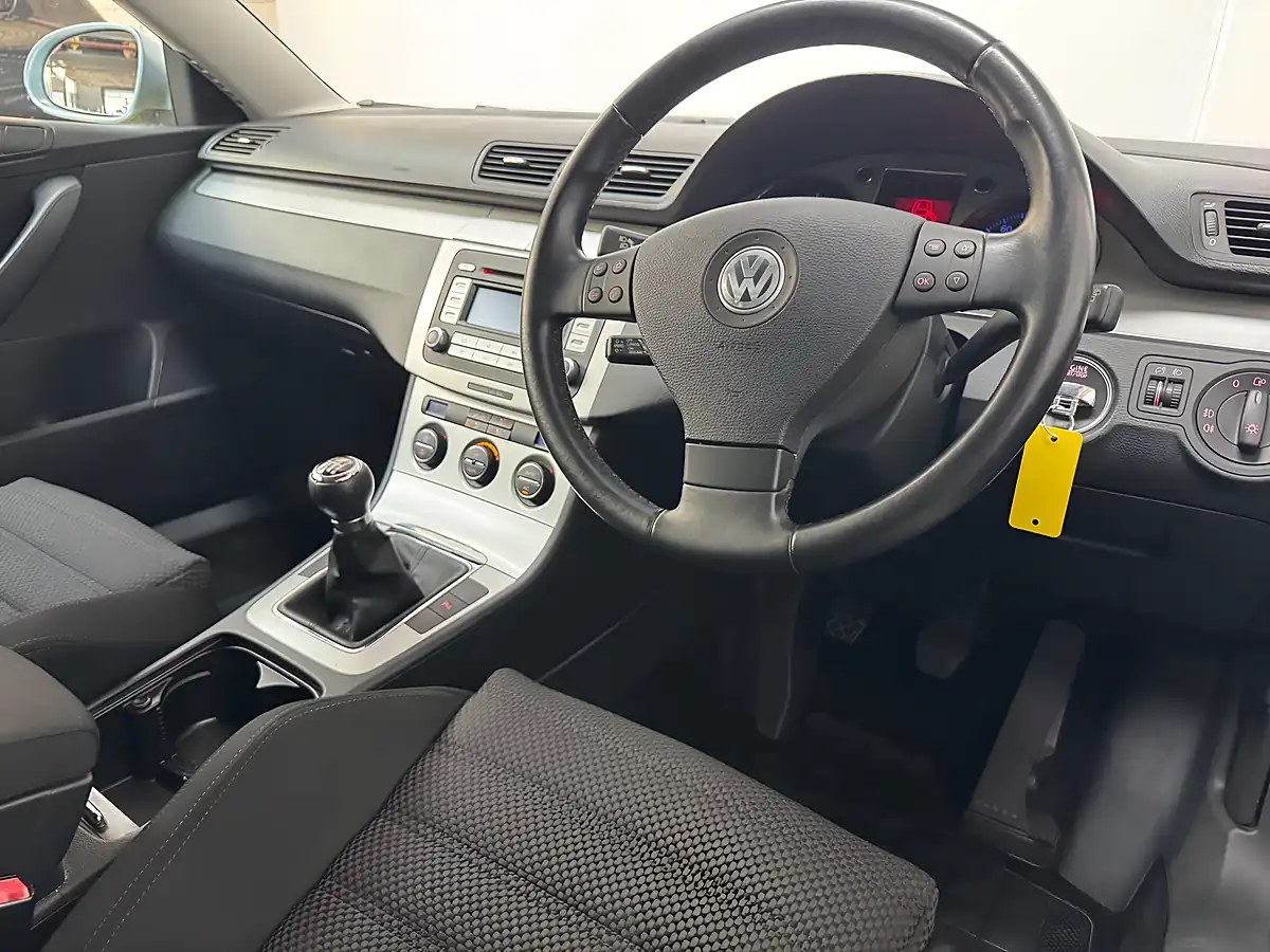 Used 2008 Volkswagen Passat Sport Graphite Blue - Interior and Exterior details 3