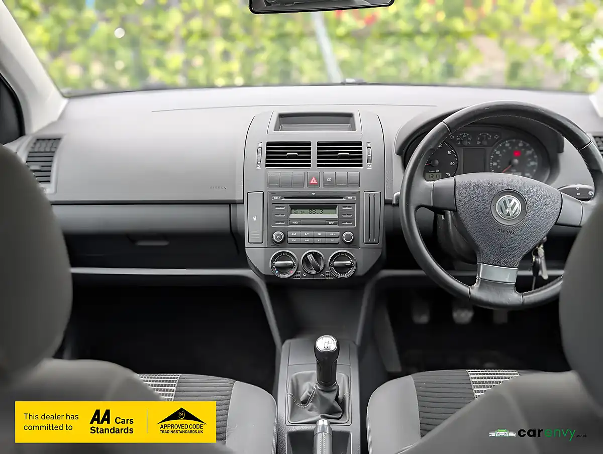 Used 2008 Volkswagen Polo Match Black - Interior and Exterior details 12
