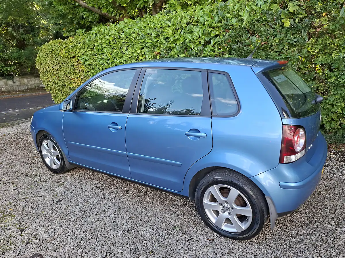 Used 2008 Volkswagen Polo Match Blue - Interior and Exterior details 3