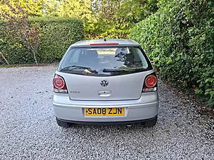 Used 2008 Volkswagen Polo Match Silver - Interior and Exterior details 8