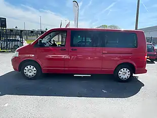 Used 2008 Volkswagen Transporter Shuttle T30 Se Red - Interior and Exterior details 6