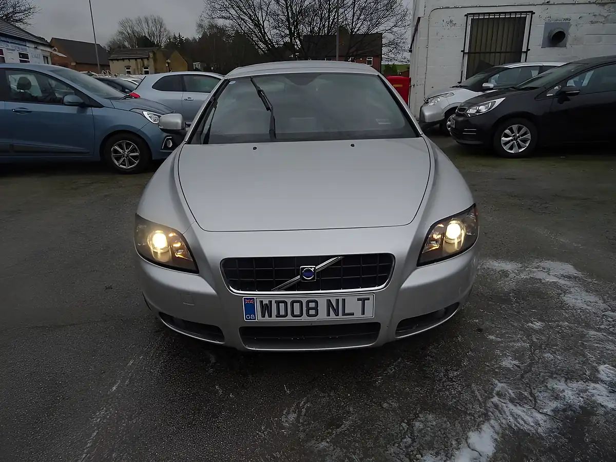 Used 2008 Volvo C70 Sport Silver - Interior and Exterior details 14
