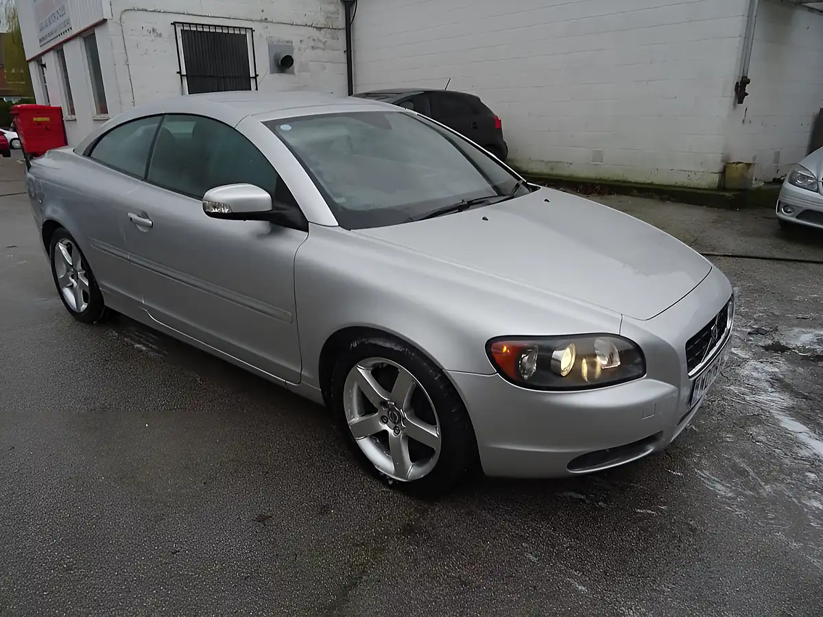 Used 2008 Volvo C70 Sport Silver - Interior and Exterior details 19