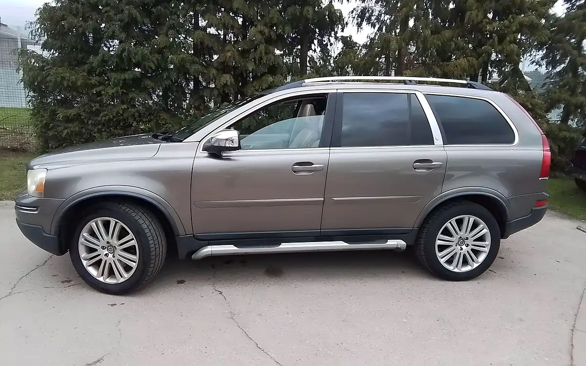 Used 2008 Volvo XC90 Executive Grey - Interior and Exterior details 11