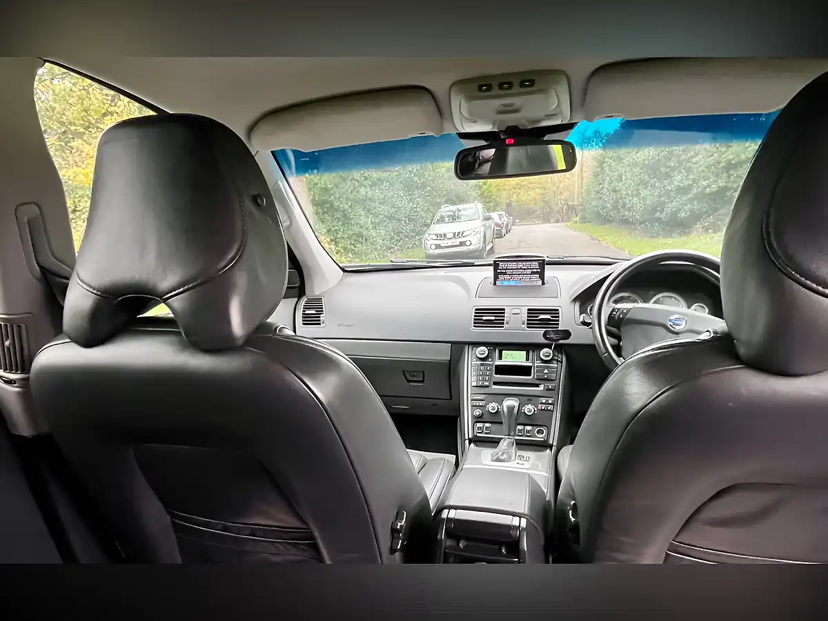 Used 2008 Volvo XC90 Se Lux Grey - Interior and Exterior details 15
